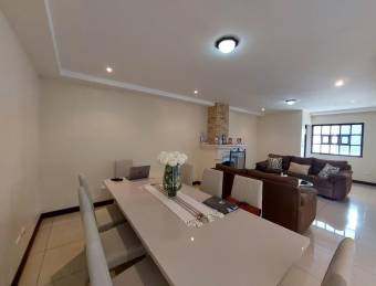 Se vende casa en San Miguel Santo Domingo 26-693
