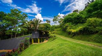 SE VENDE PROPIEDAD ECO-CONTENEDOR A 5 MINUTOS DE LA PLAYA