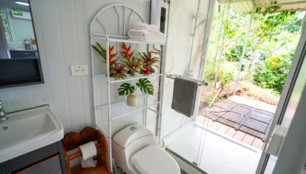 SE VENDE PROPIEDAD ECO-CONTENEDOR A 5 MINUTOS DE LA PLAYA