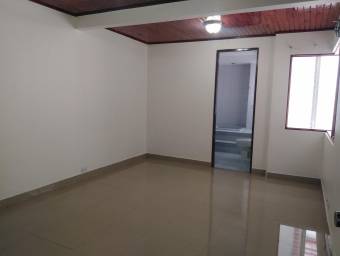 Venta casa de un nivel con jardín y parqueo para 2 vehículos #26-295 GS
