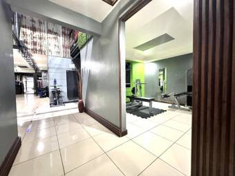Venta de Local Comercial en Santo Domingo-Heredia. RAH 26-860, ₡ 245,000,000, 3, Heredia, Santo Domingo