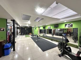 Venta de Local Comercial en Santo Domingo-Heredia. RAH 26-860, ₡ 245,000,000, 3, Heredia, Santo Domingo