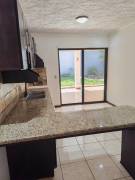 Alquiler casa en condominio 