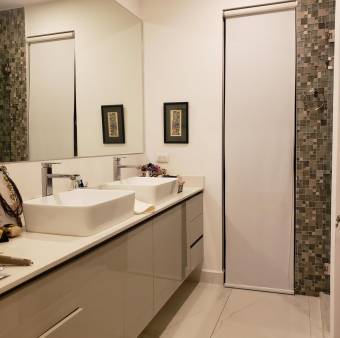 Casa en venta san antonio de escazu 