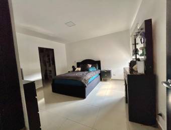 Apartamento en Venta en Alajuelita #25-1528 GS