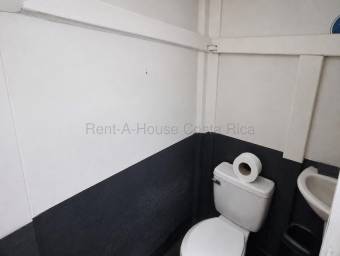 Alquiler de Local Comercial en El Centro de Heredia. RAH 27-182