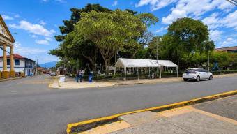 Alquiler de Local Comercial en El Centro de Heredia. RAH 27-182