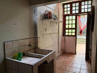 Venta de Casa en Desamparados, San José. RAH 27-193 Uso de Suelo Mixto