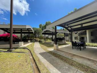 Se vende apartamento en Sanchez Curridabat 23-2150