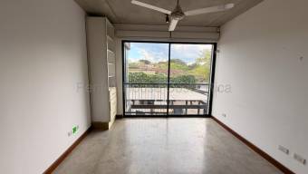 Venta  Casa de 3 habitaciones con hermosa vista en Piedades de Santa Ana #27-132 GS