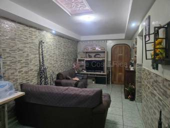 Venta de Casa  APTO en Cartago-San Nicolás. RAH 27-107