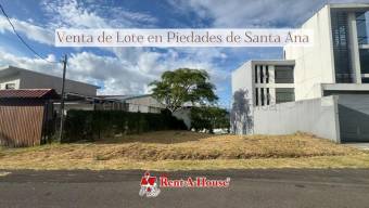Venta de Lote en Piedades de Santa Ana. RAH 26-2031