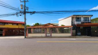 Venta  Terreno comercial con gran potencial de desarrollo en Vargas Araya #27-137 GS