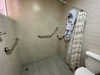Alquiler de Apartamento en Urb. Rio Oro, Santa Ana. RAH 27-156
