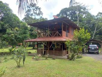 Venta de Casa en Pococí-Guápiles. RAH 27-38 Venta de Casa en Pococí-Guápiles. RAH 27-38