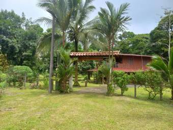 Venta de Casa en Pococí-Guápiles. RAH 27-38