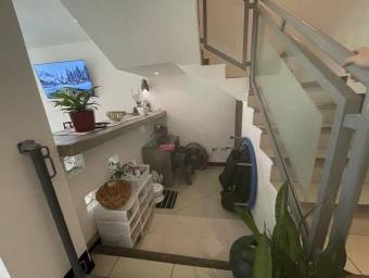 Venta de Casa en San Rafael-Escazú. RAH 23-883 Venta de Casa en San Rafael-Escazú. RAH 23-883