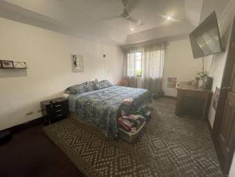Venta de Casa en San Rafael-Escazú. RAH 23-883 Venta de Casa en San Rafael-Escazú. RAH 23-883