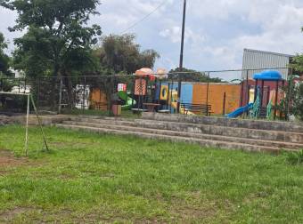 VENTA DE CASA EN URBANIZACIÓN MONTEROCOSO, EL COYOL, ALAJUELA