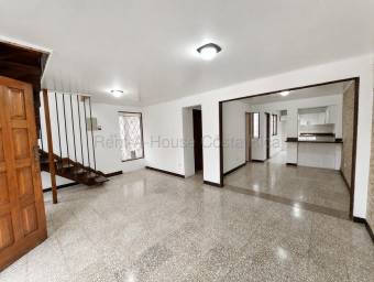 Se alquila casa en Pavas San José 27-198