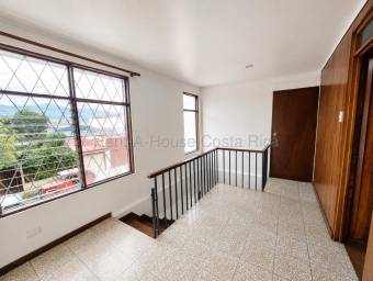 Se alquila casa en Pavas San José 27-198