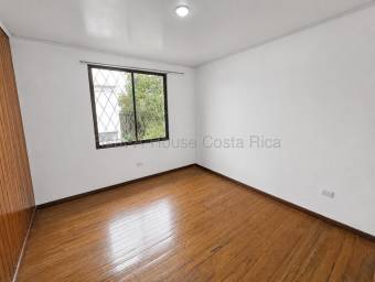 Se alquila casa en Pavas San José 27-198