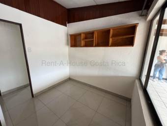 Se vende casa con apartamento en Heredia Centro 27-196 Se vende casa con apartamento en Heredia Centro 27-196