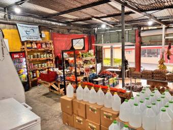 Alquiler de Bodega Comercial en San Nicolás de Cartago. RAH 27-125