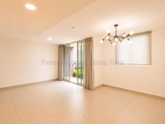 Venta de Apartamento ESQUINERO en San Pablo de Heredia. RAH 27-172