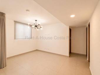 Venta de Apartamento ESQUINERO en San Pablo de Heredia. RAH 27-172