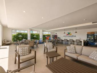 Venta de Apartamento ESQUINERO en San Pablo de Heredia. RAH 27-172