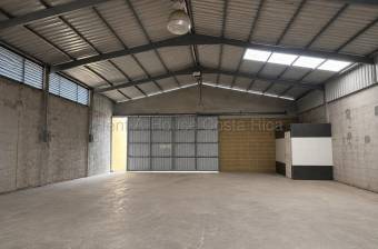 Venta de Bodega Comercial en La Unión-Concepción de Cartago. RAH 27-161