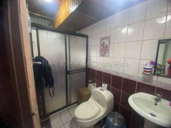 Venta de Casa con Apartamento en Cubujuqui-Heredia. RAH 27-196