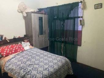 Venta de Casa con Apartamento en Cubujuqui-Heredia. RAH 27-196