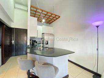 Alquiler de Apartamento AMUEBLADO en Santa Ana. RAH 27-174
