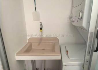 Alquiler de Apartamento AMUEBLADO en Jacó-Garabito. RAH 27-157