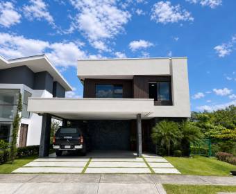 Casa de 4 habitaciones en condominio en Ciudad Hacienda Los Reyes 