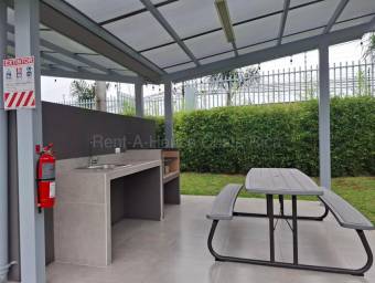 Venta de Casa en Montes de Oca-Sabanilla. RAH 27-129