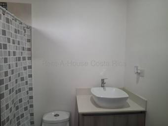 Venta de Casa en Montes de Oca-Sabanilla. RAH 27-129