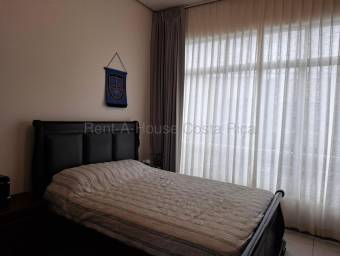 Venta de Casa en Montes de Oca-Sabanilla. RAH 27-129