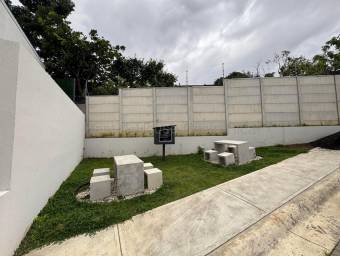 Venta de Casa en Montes de Oca-San Rafael. RAH 27-178 Venta de Casa en Montes de Oca-San Rafael. RAH 27-178