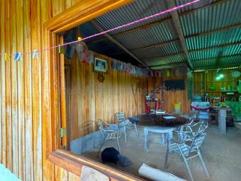 Venta de Terreno con Cabaña en La Fortuna-San Carlos, Alajuela. RAH 27-206 