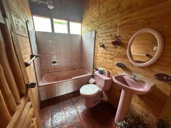Venta de FINCA  CABAÑA en Dota-Copey, San José. RAH 27-219
