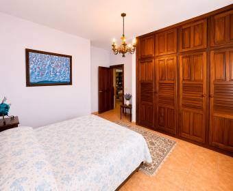 Exclusiva propiedad con dos casas independientes en venta en Ciudad Hacienda Los Reyes, La Guacima