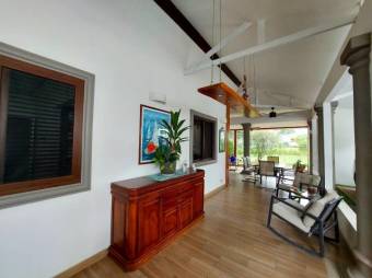 Venta de Casa en La Guácima de Alajuela. RAH 24-919