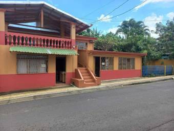 Venta de Amplia Casa Familiar con Potencial Comercial en Barva-San Pedro, Heredia. RAH 27-194