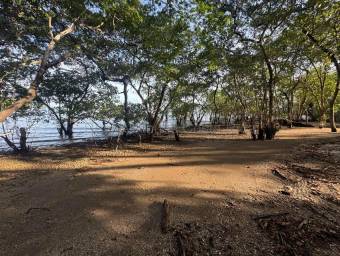 Venta de Lote en Playa Naranjo, Puntarenas. RAH 27-179