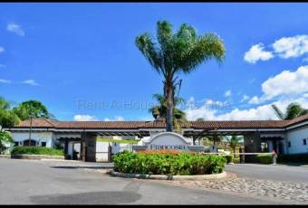 Venta de Casa en ULLOA-Heredia. RAH 27-171