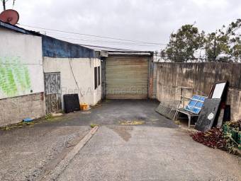 Venta de Bodega Industrial San Nicolás de Cartago. RAH 27-124