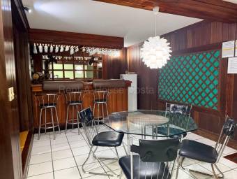 Venta de Casa ESQUINERA en Mata Redonda, San José. RAH 27-145